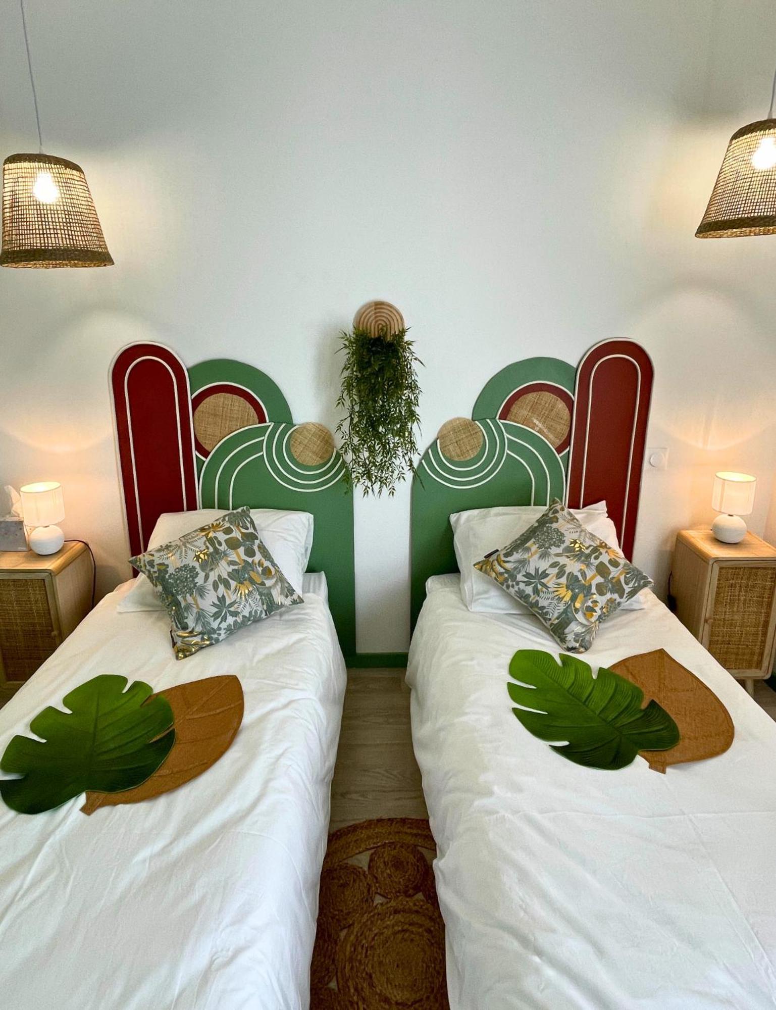 Ferienwohnung Boudoir - Clim-Wifi-Twin-Gare Lourdes Exterior foto